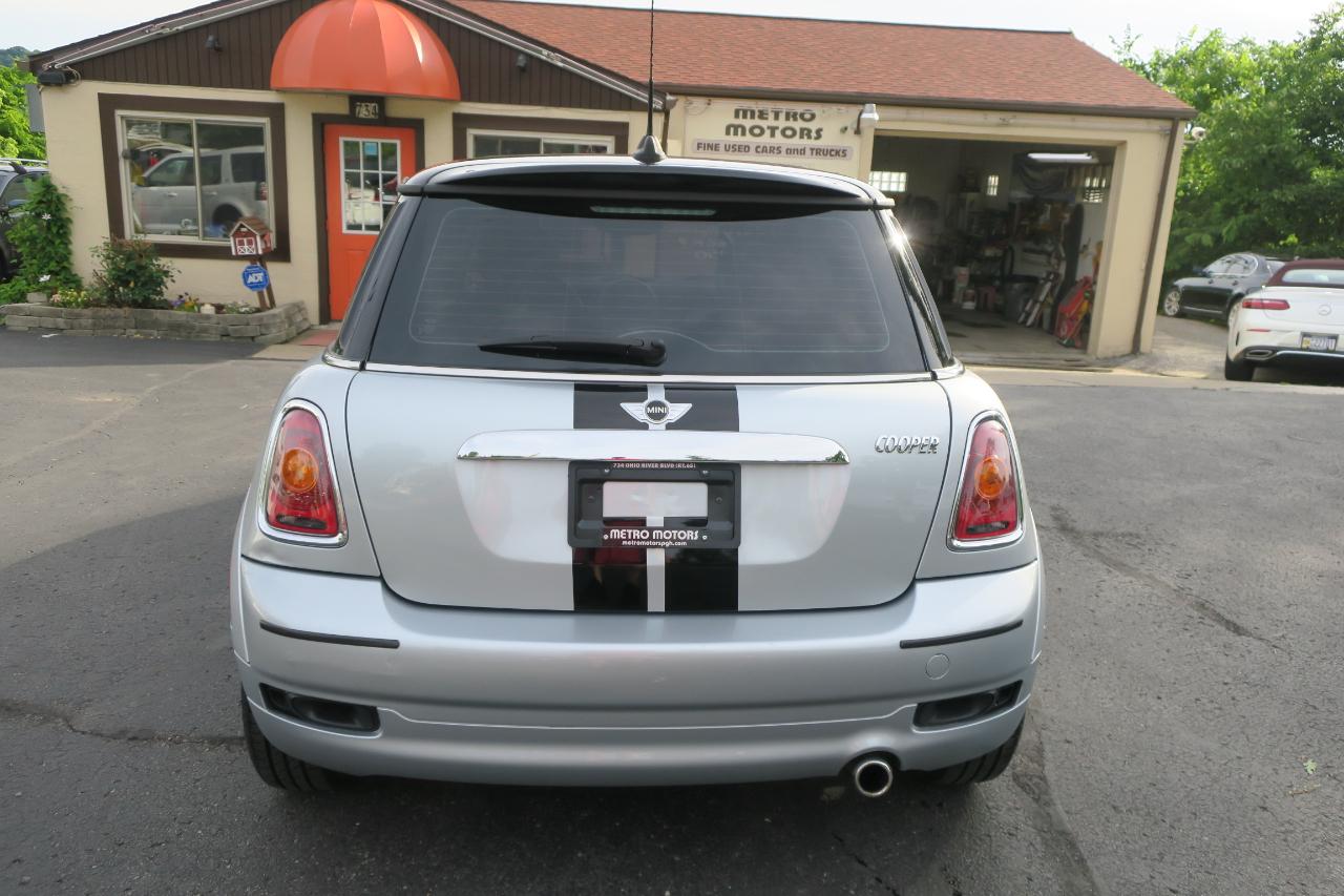 MINI Cooper  2010