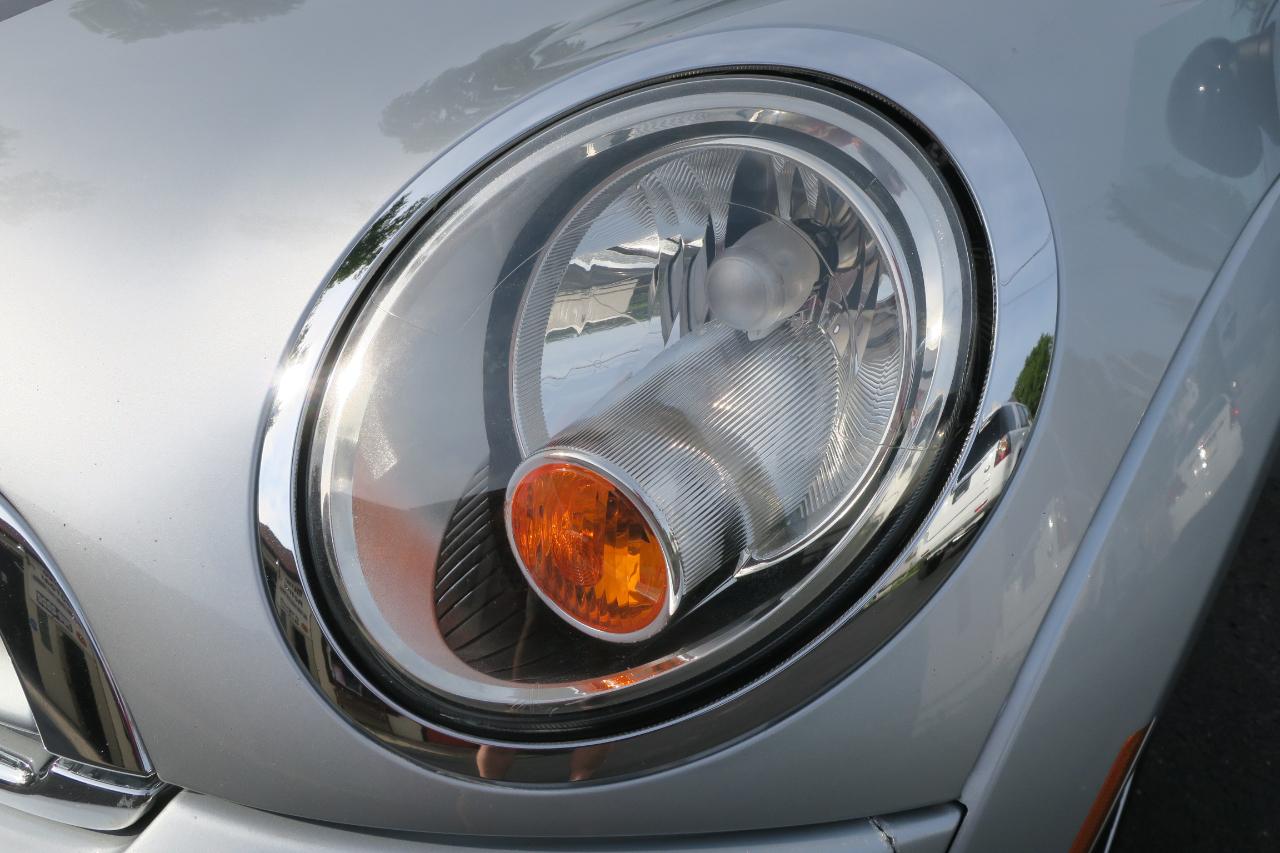 MINI Cooper  2010
