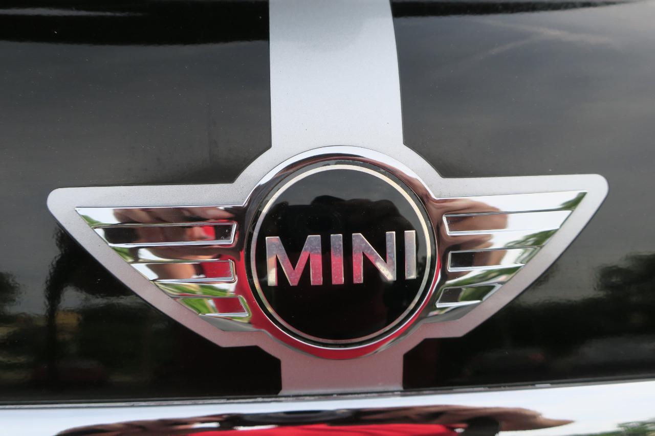 MINI Cooper  2010