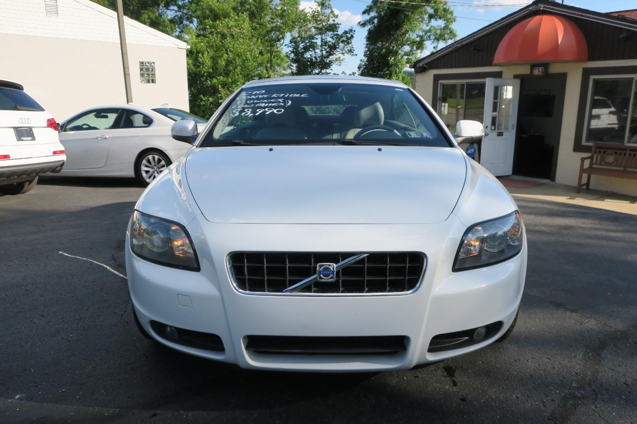 Volvo C70 T5 2009