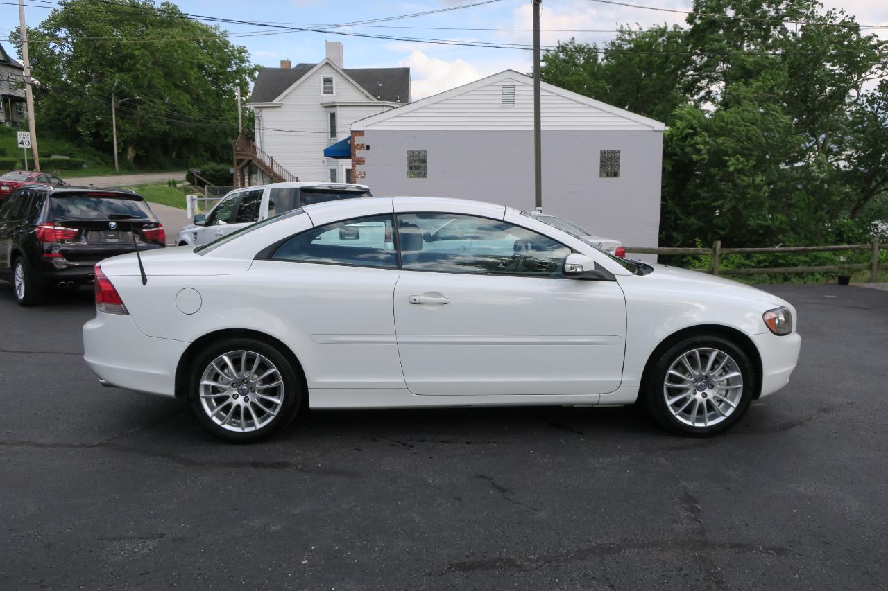 Volvo C70 T5 2009