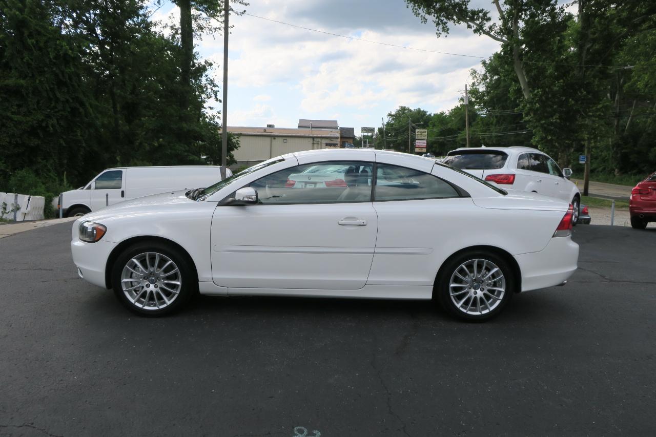 Volvo C70 T5 2009