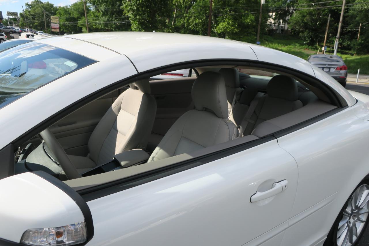 Volvo C70 T5 2009