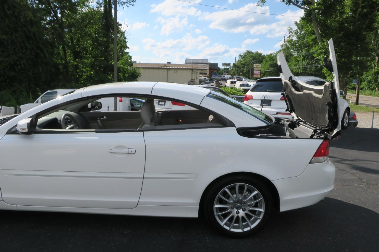 Volvo C70 T5 2009