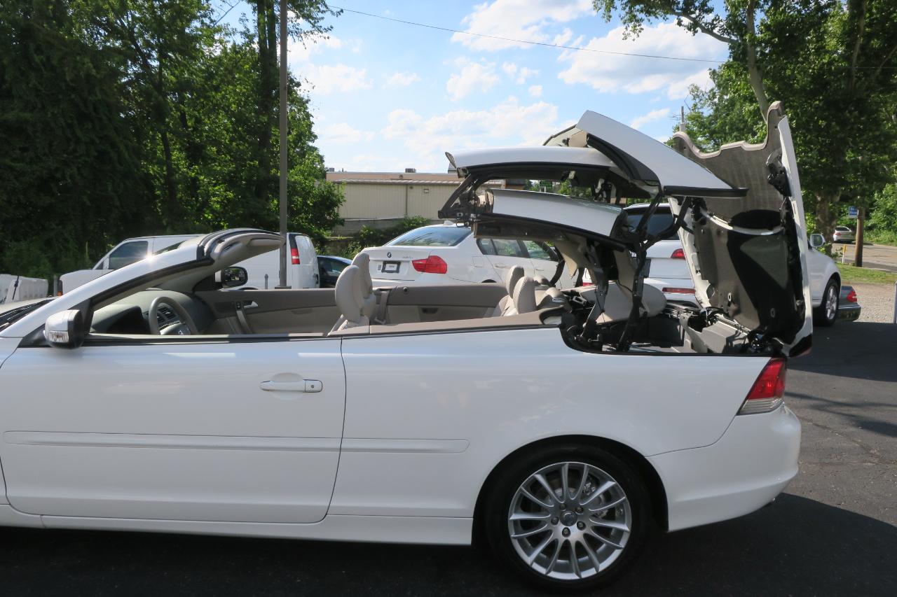 Volvo C70 T5 2009