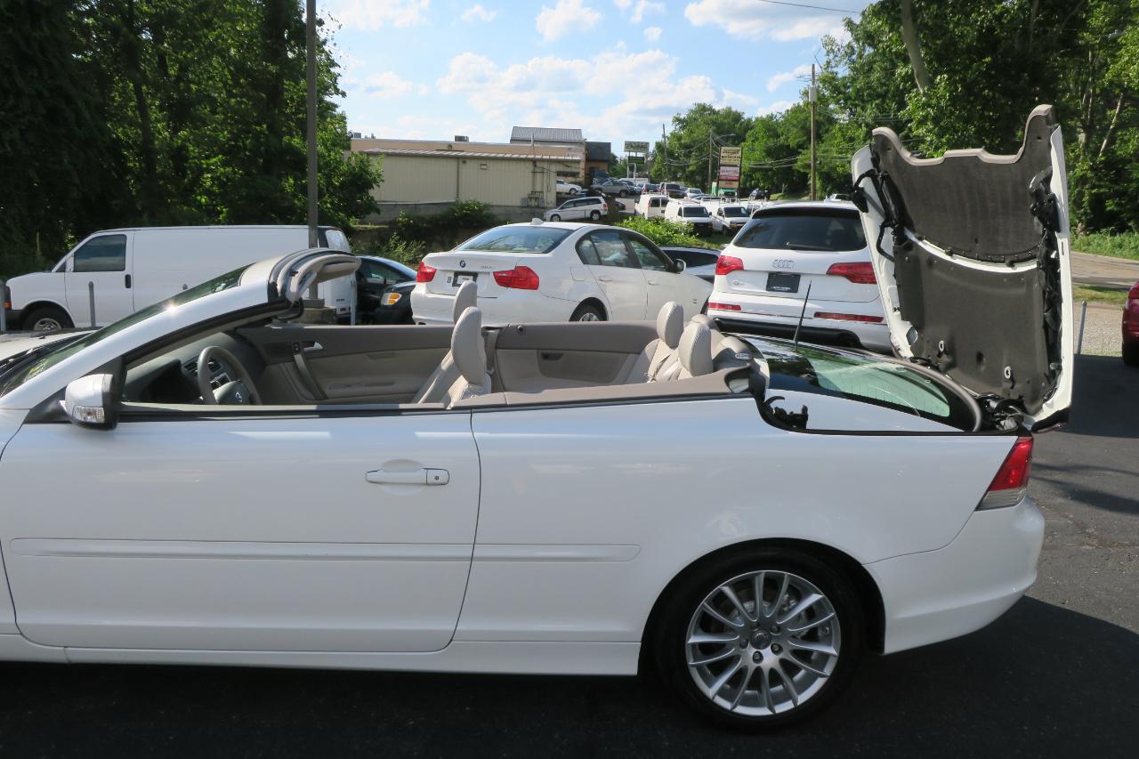 Volvo C70 T5 2009