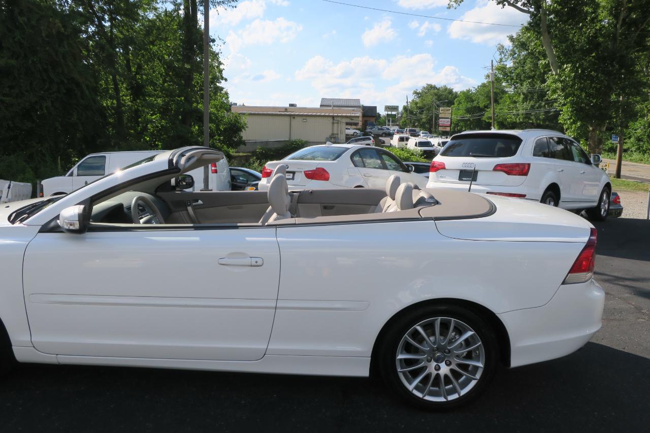 Volvo C70 T5 2009