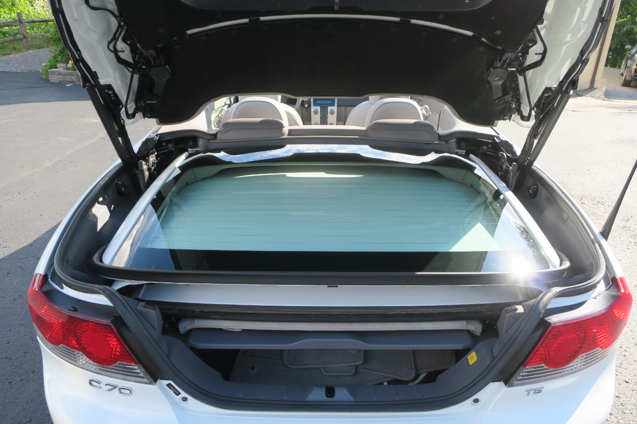 Volvo C70 T5 2009