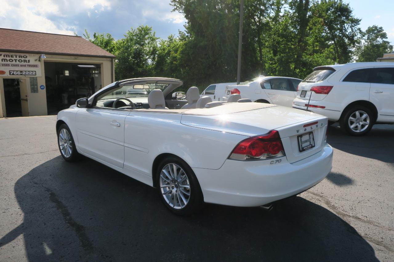Volvo C70 T5 2009