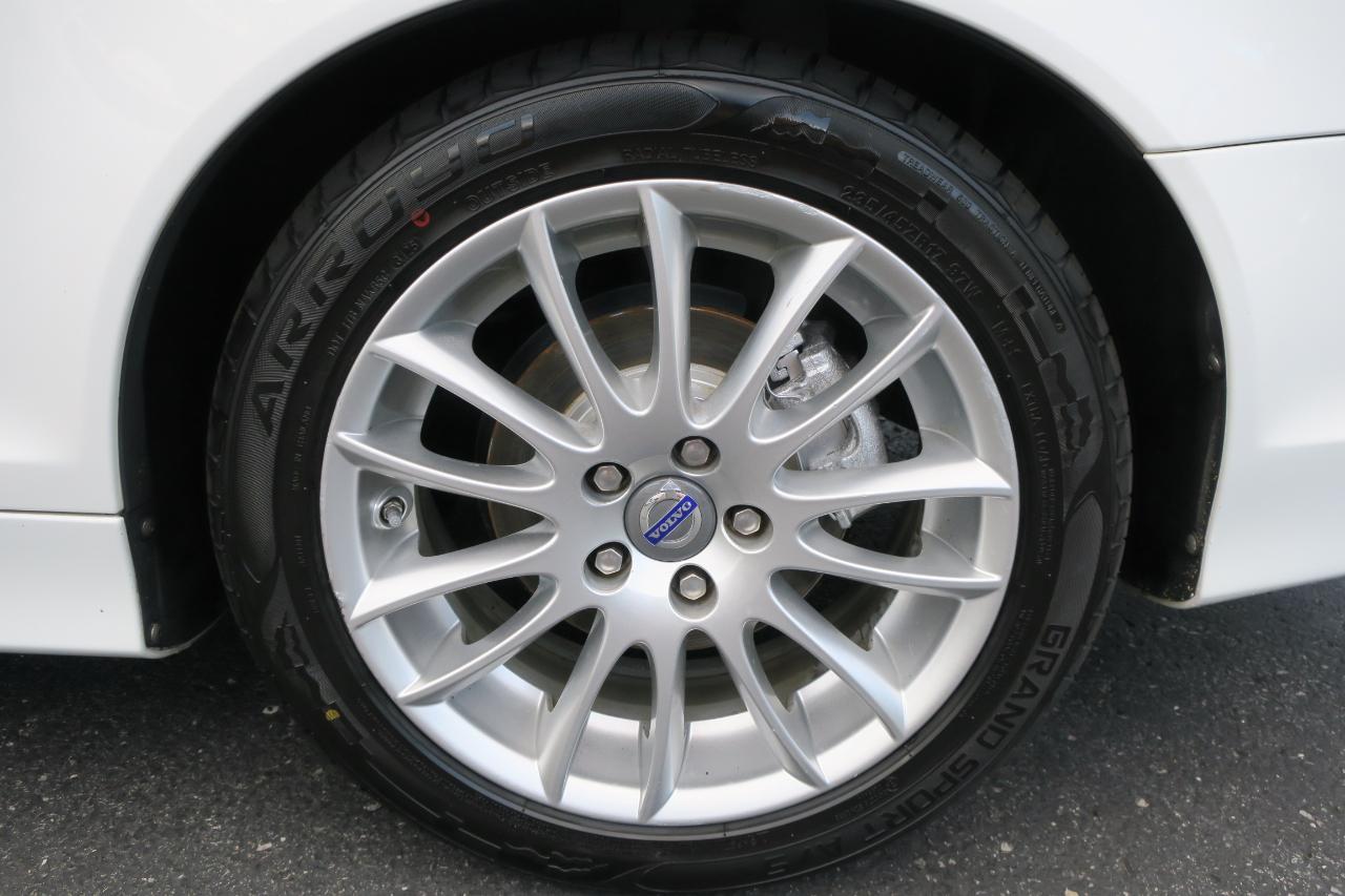 Volvo C70 T5 2009