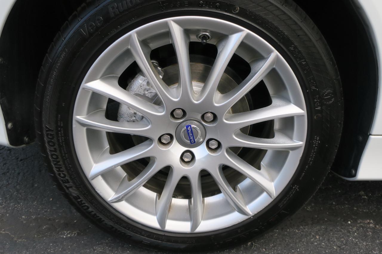 Volvo C70 T5 2009