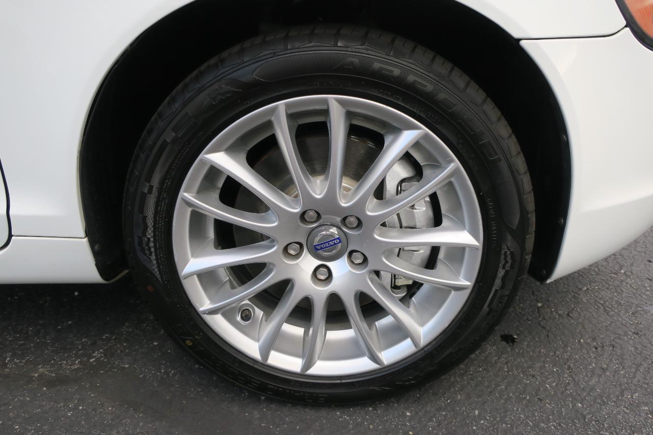 Volvo C70 T5 2009