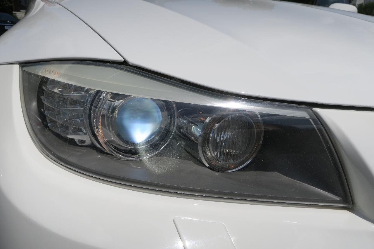BMW 3-Series 328i xDrive 2011
