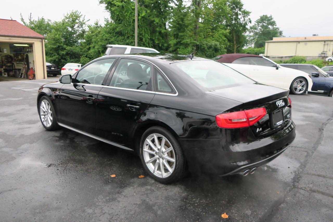 Audi A4  2015