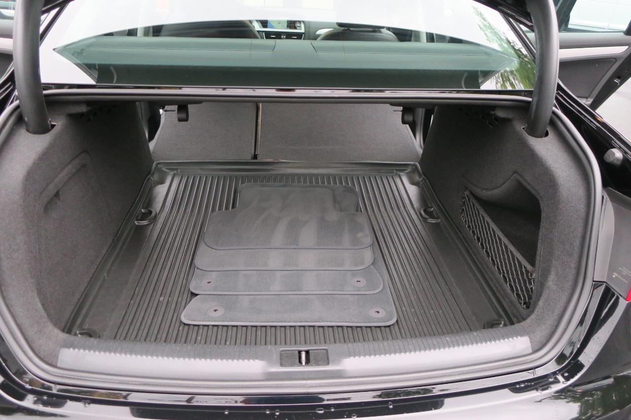 Audi A4  2015