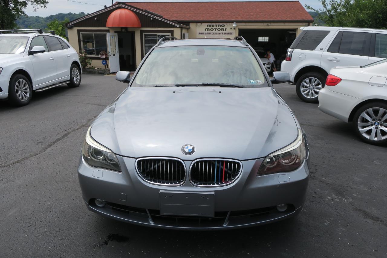 BMW 5-Series Sport Wagon 530xiT 2007
