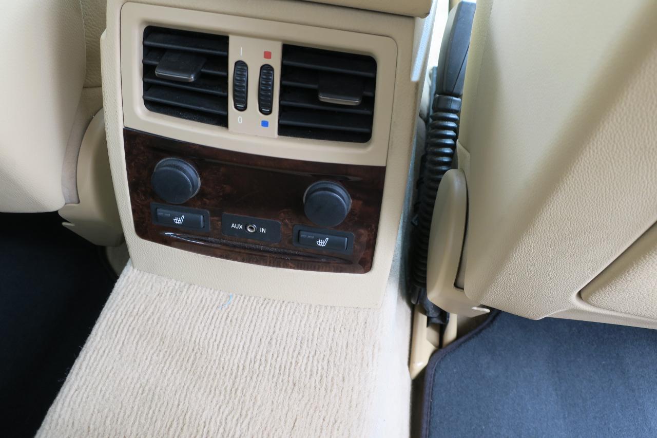 BMW 5-Series Sport Wagon 530xiT 2007
