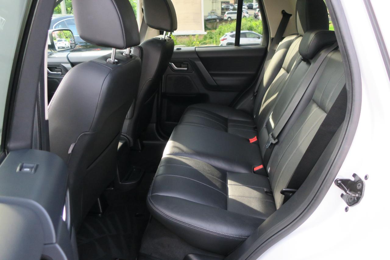 Land Rover LR2 HSE 2015
