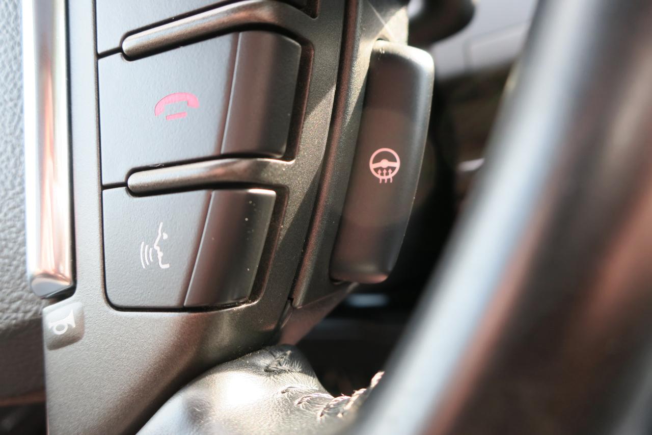 Land Rover LR2 HSE 2015