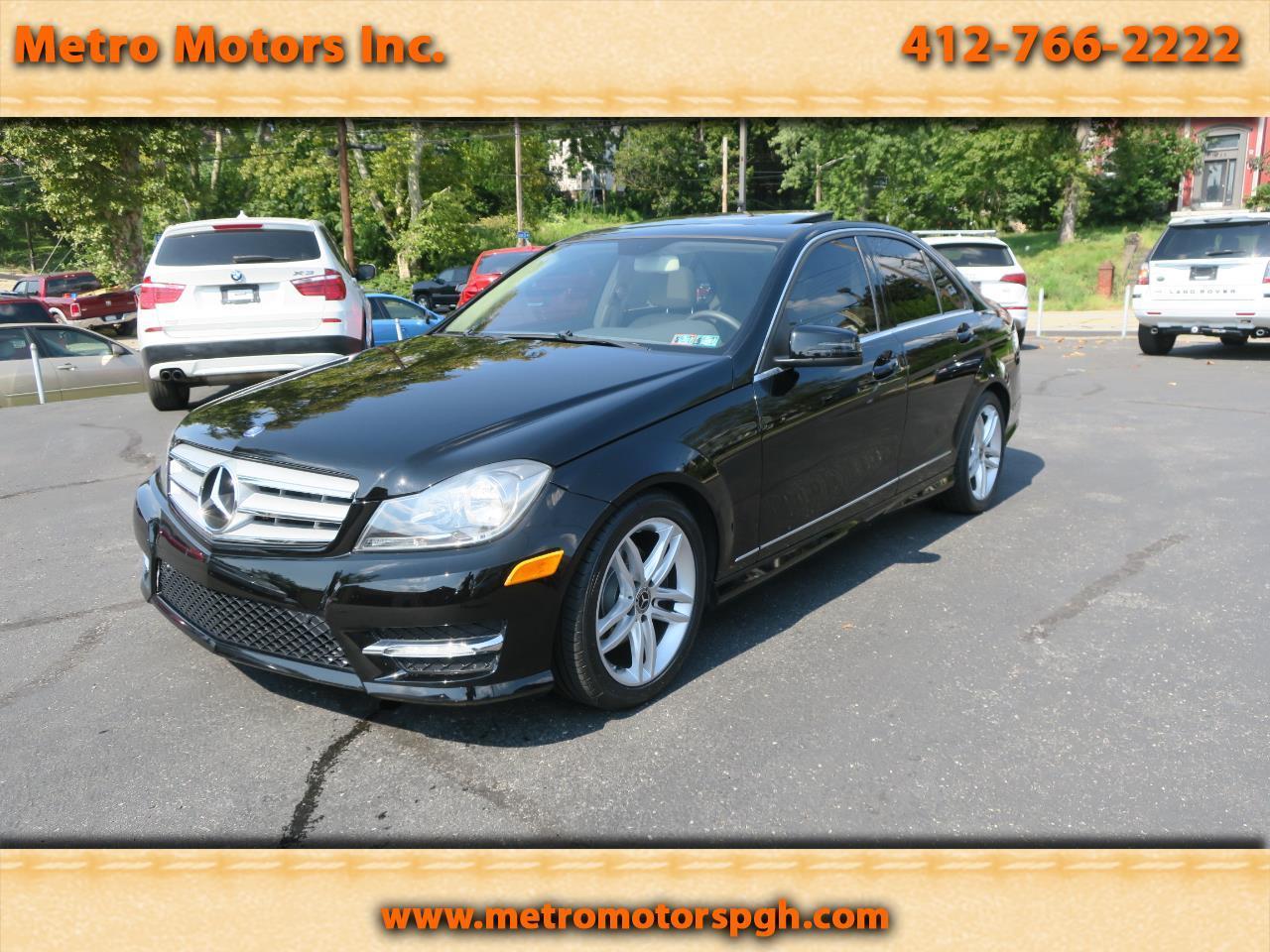 Mercedes-Benz C-Class C300 4MATIC Luxury Sedan 2012