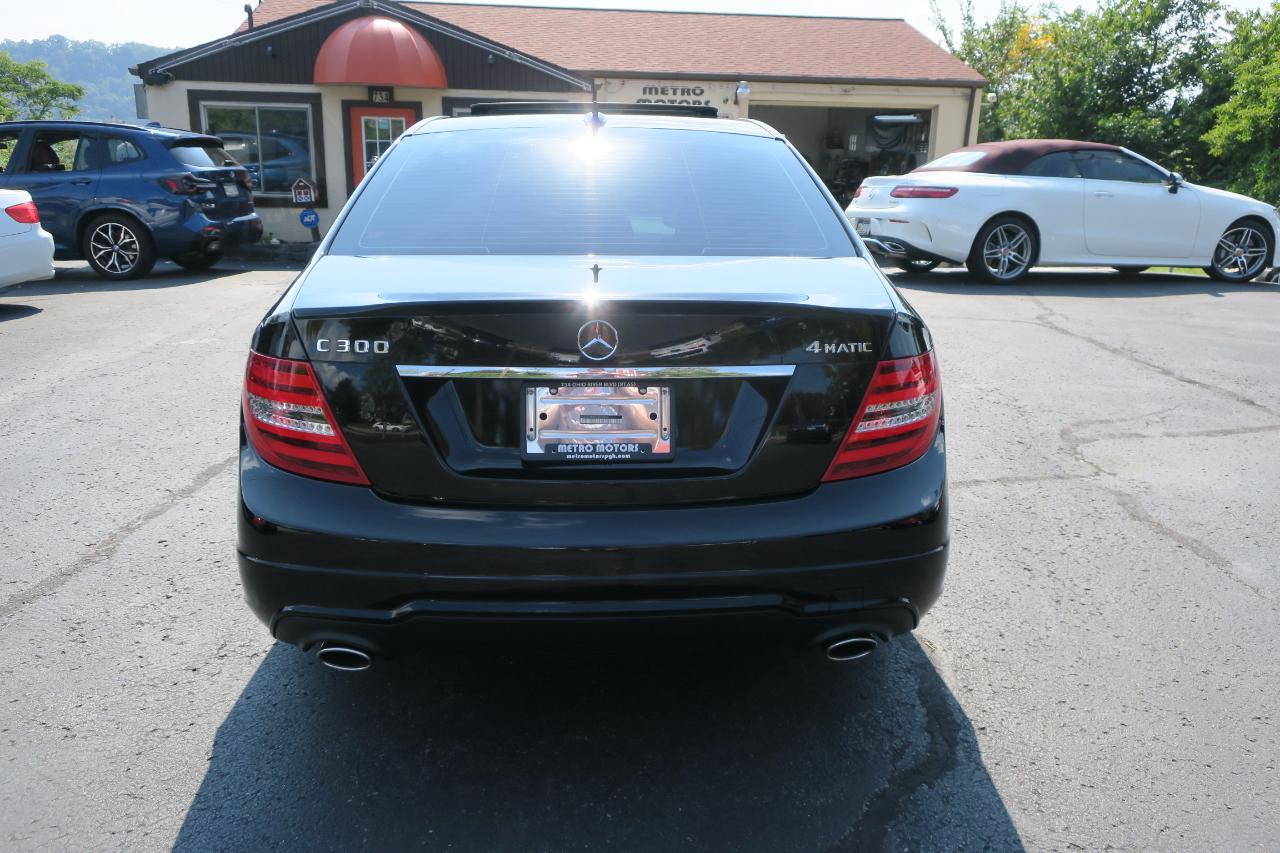 Mercedes-Benz C-Class C300 4MATIC Luxury Sedan 2012