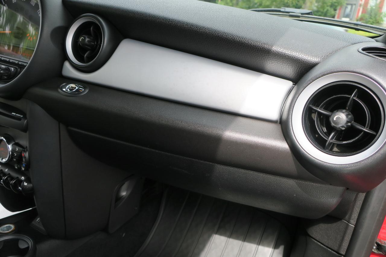 MINI Cooper Convertible 2015