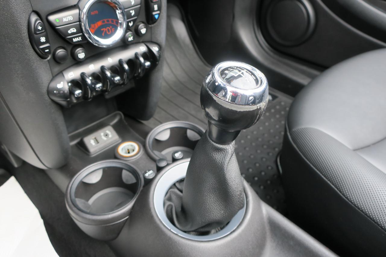 MINI Cooper Convertible 2015