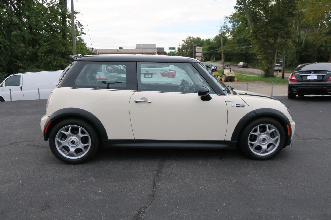 MINI Cooper S 2005