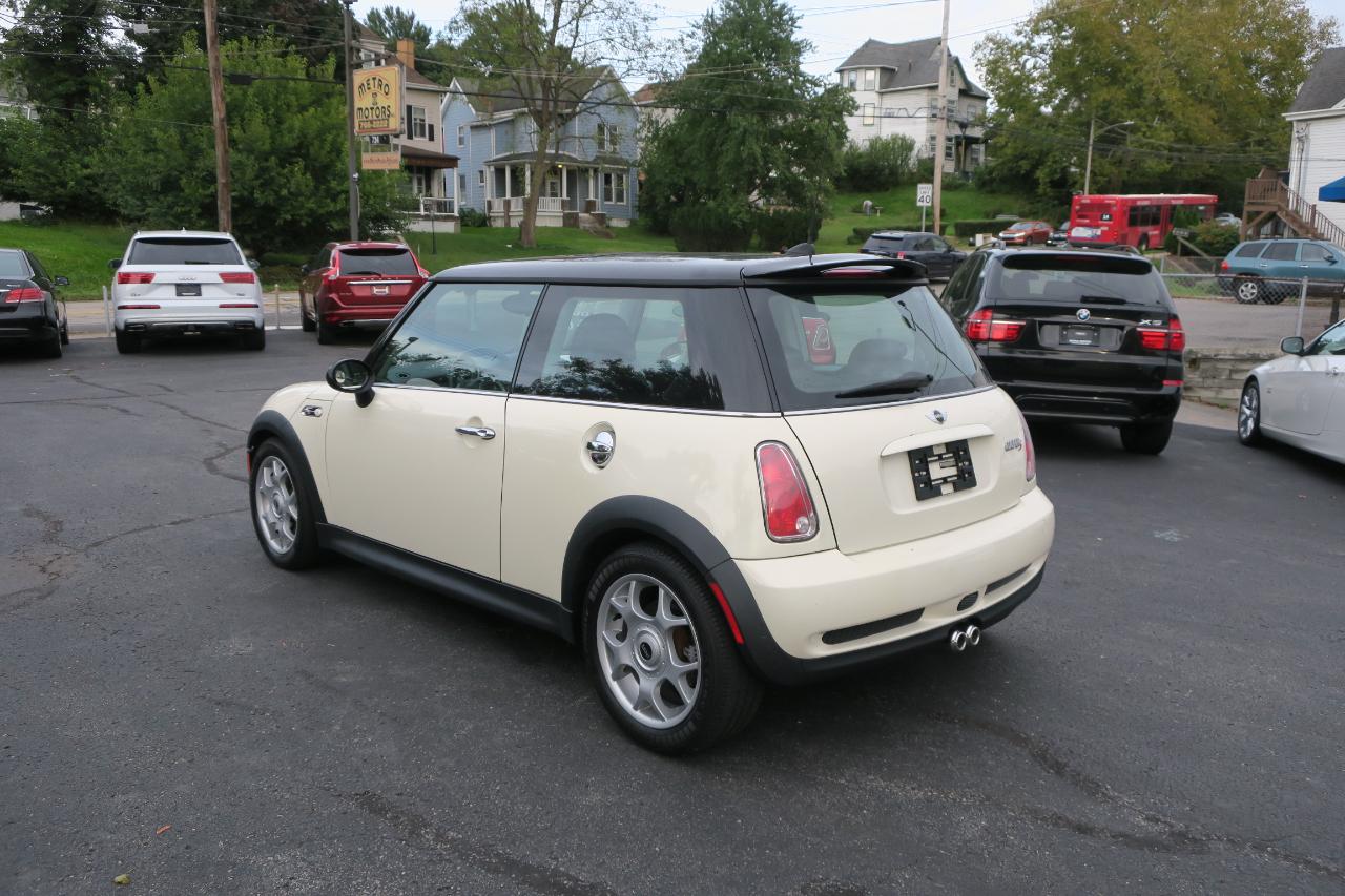 MINI Cooper S 2005