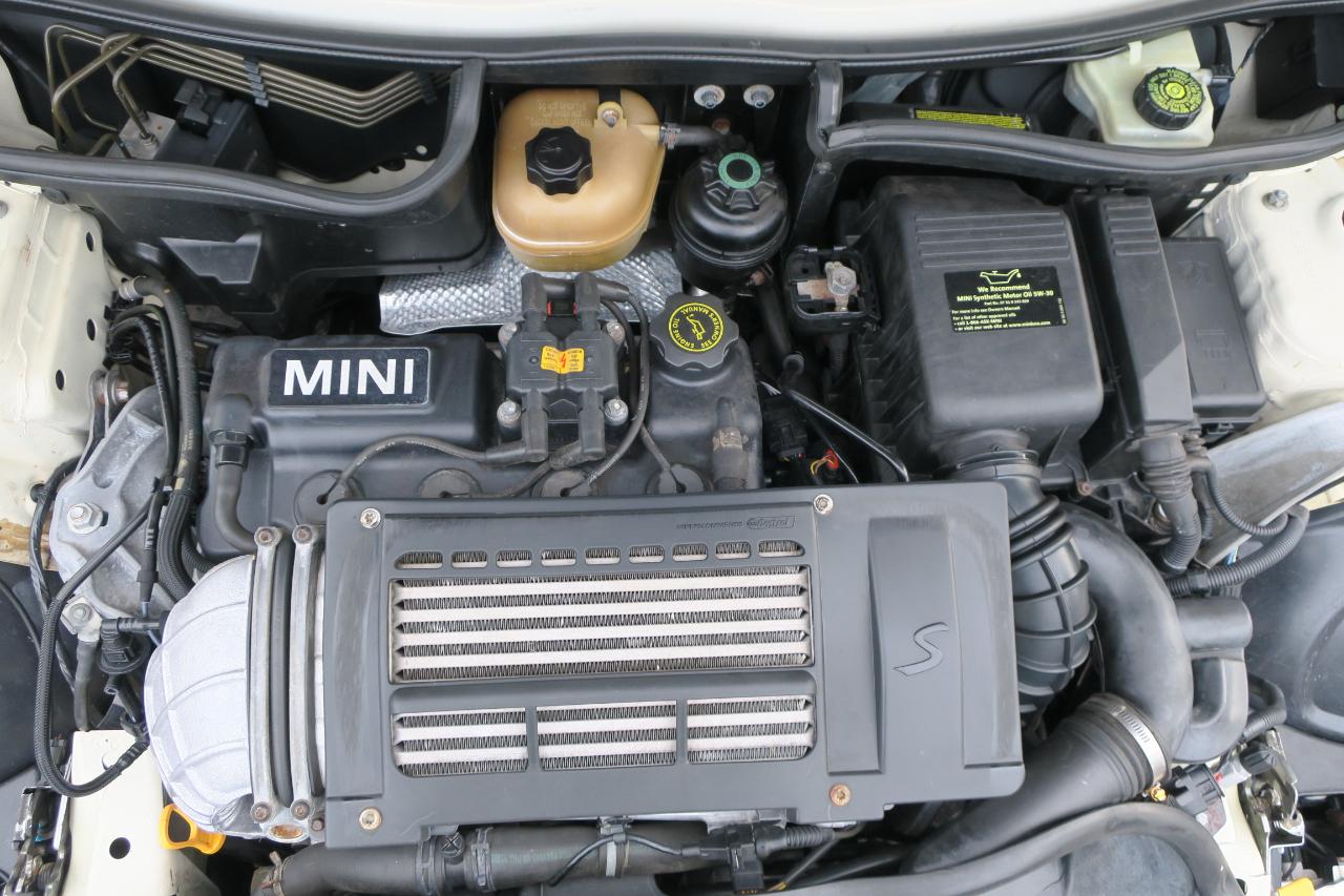 MINI Cooper S 2005