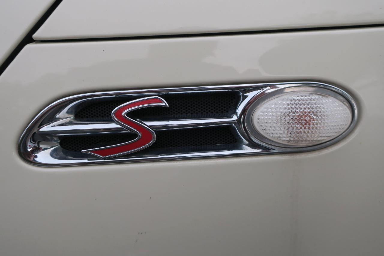 MINI Cooper S 2005