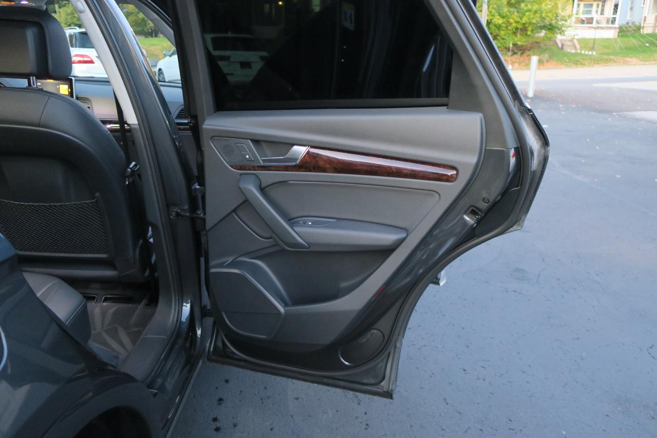Audi Q5 2.0T Premium Plus quattro 2018
