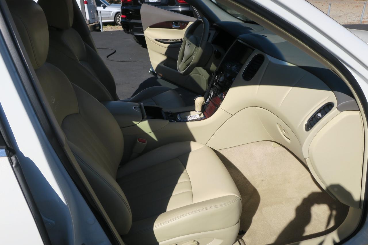 Infiniti QX50 Journey AWD 2014