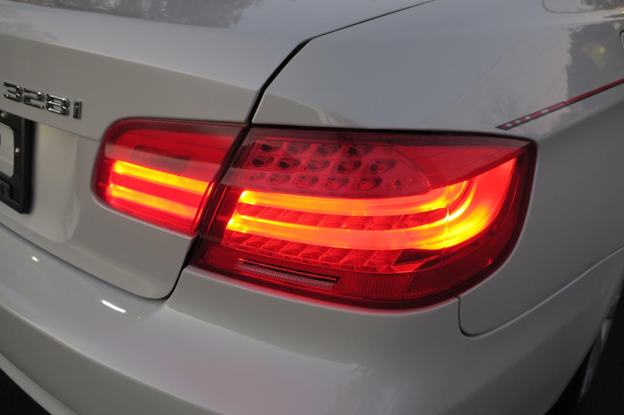 BMW 3-Series 328i xDrive Coupe - SULEV 2012