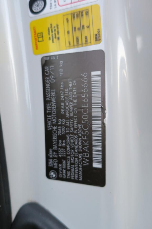 BMW 3-Series 328i xDrive Coupe - SULEV 2012