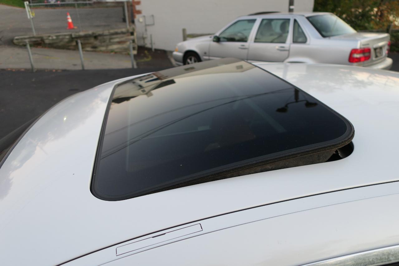 BMW 3-Series 328i xDrive Coupe - SULEV 2012