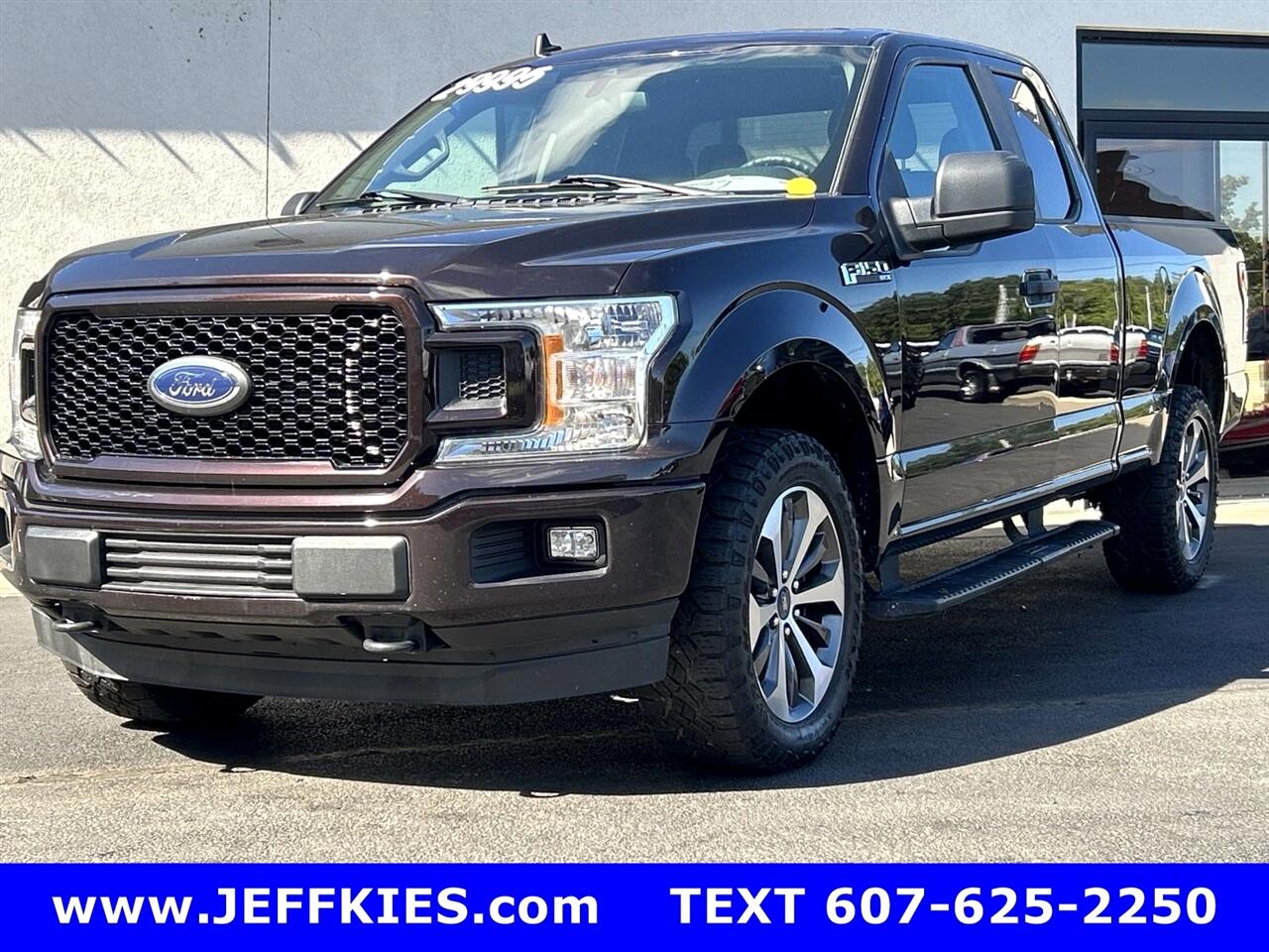 Ford F-150 Lariat 4WD SuperCab 8' Box 2020
