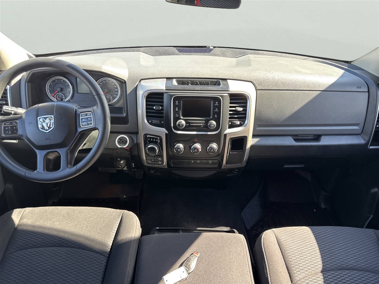 RAM 1500 Big Horn/Lone Star 4x4 Quad Cab 6'4" Box 2019