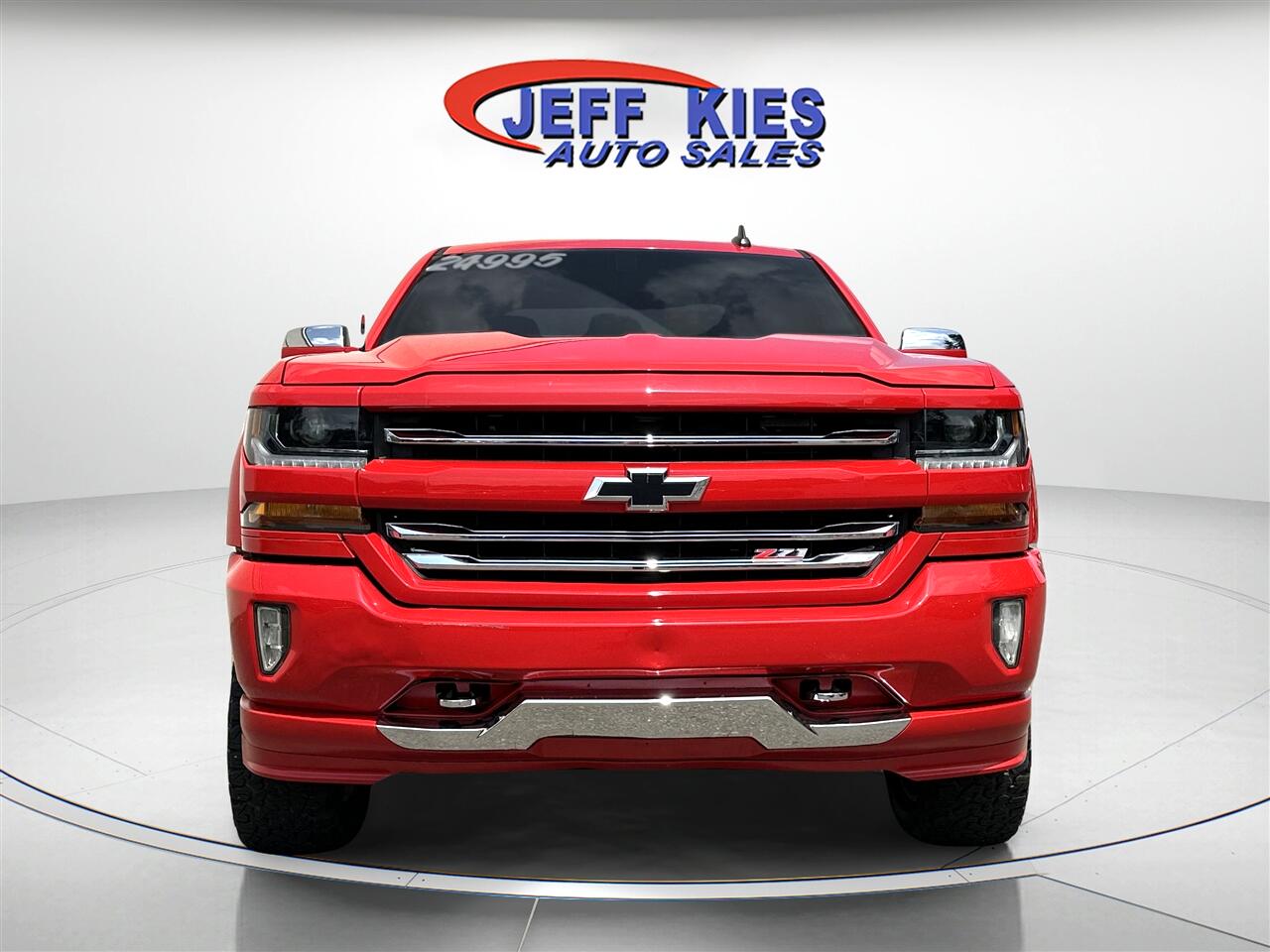 2019 Chevrolet Silverado 1500 Custom photo 3