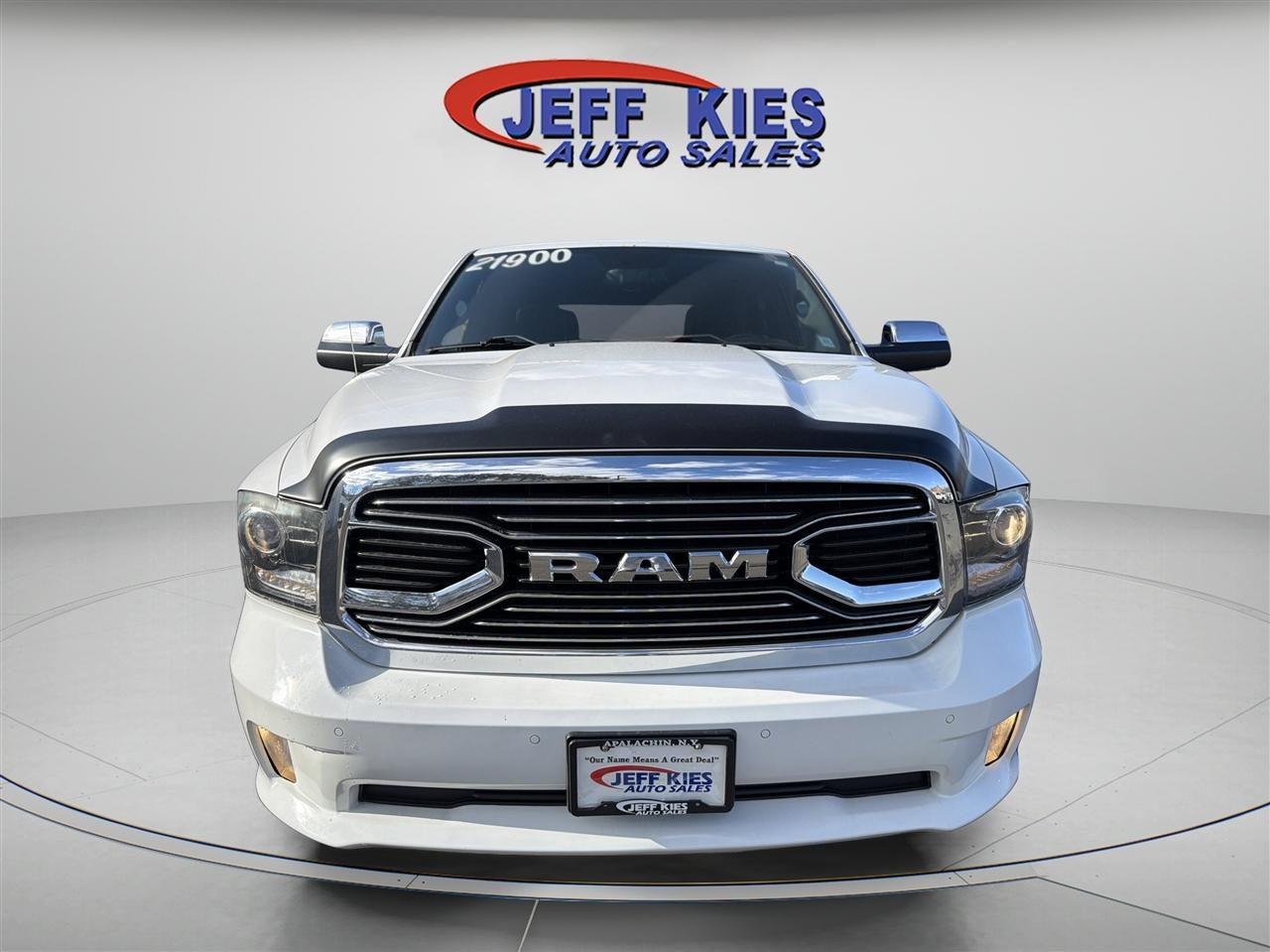 RAM 1500 4WD Crew Cab 149" Limited 2016