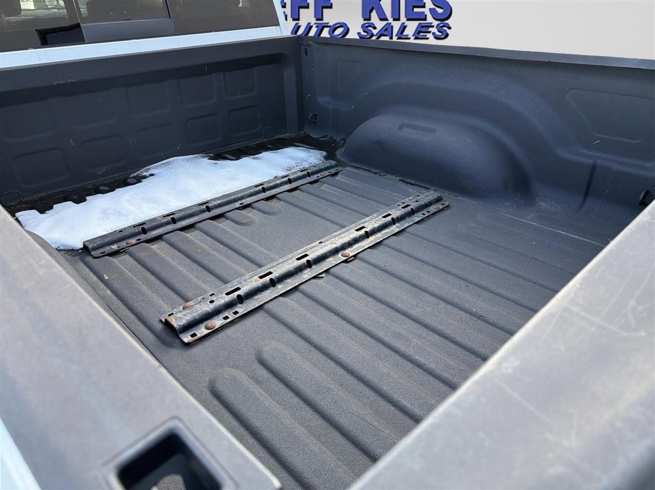 RAM 1500 4WD Crew Cab 149" Limited 2016