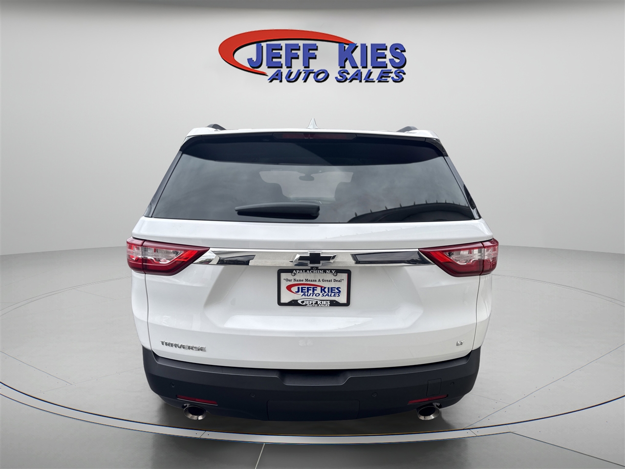 2021 Chevrolet Traverse Cloth 1LT photo 3