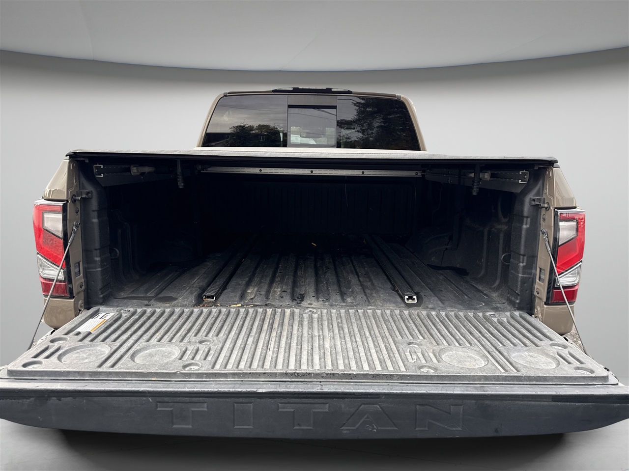 Nissan Titan 4x4 Crew Cab PRO-4X 2021 Nissan Titan 4x4 Crew Cab PRO-4X 2021