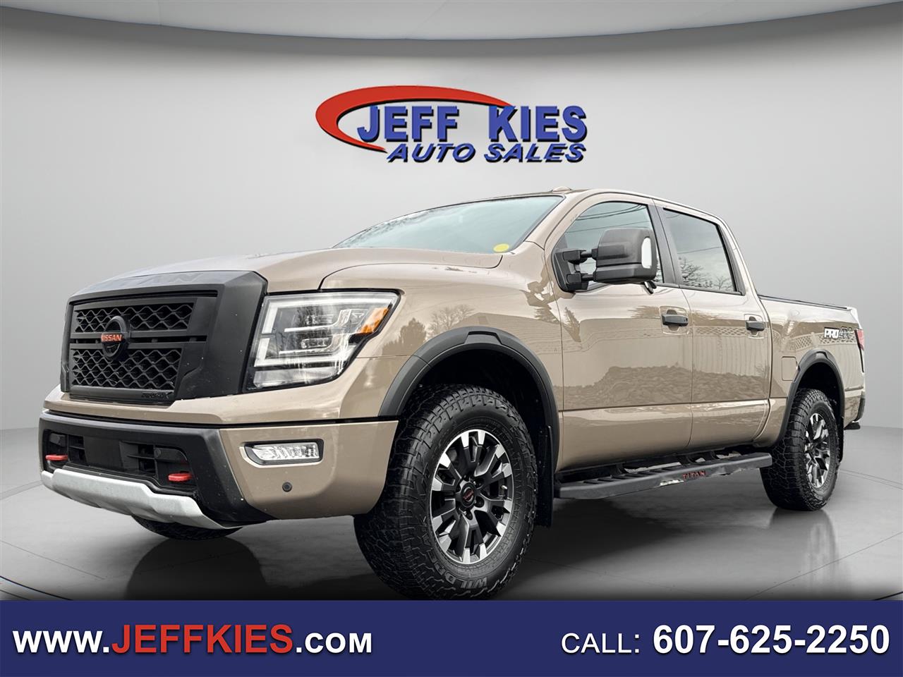 2021 Nissan Titan 4x4 Crew Cab PRO-4X