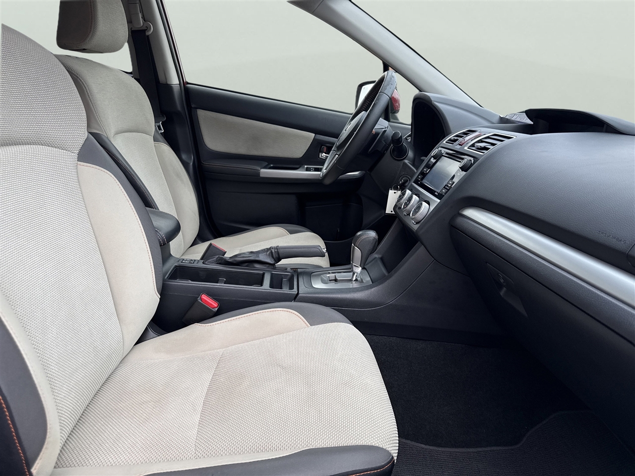 Subaru Crosstrek 5dr CVT 2.0i Premium 2016