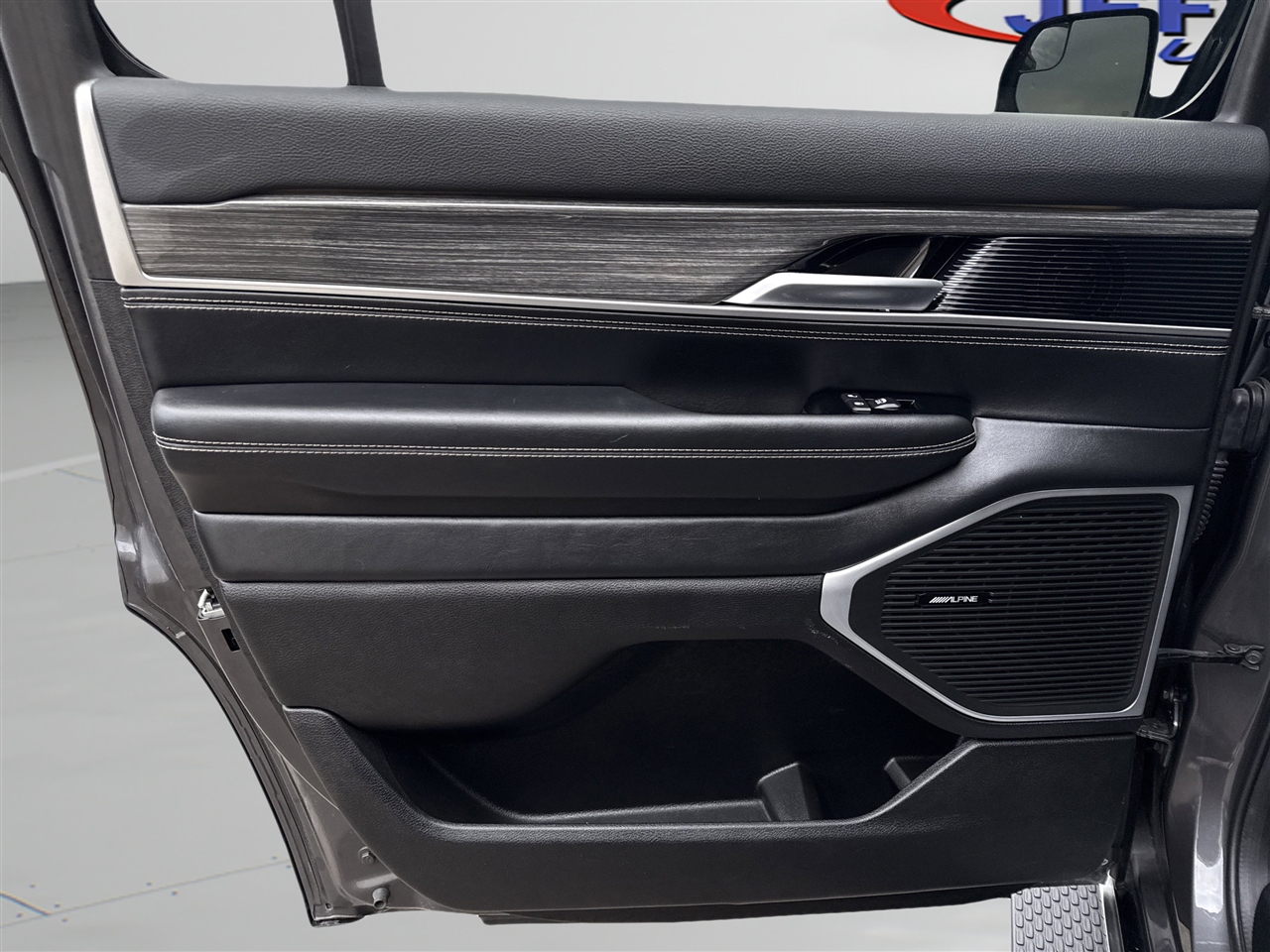 Jeep Wagoneer Series II 4x4 2022