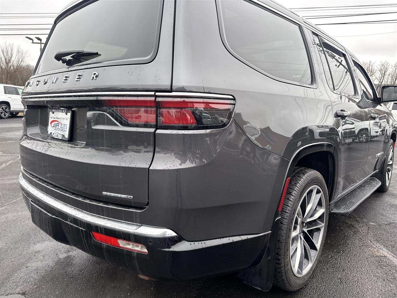 Jeep Wagoneer Series II 4x4 2022