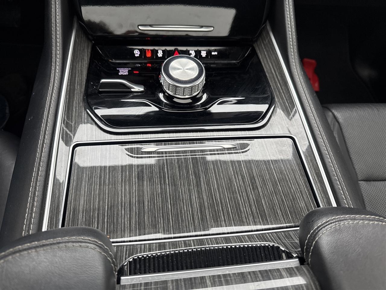 Jeep Wagoneer Series II 4x4 2022