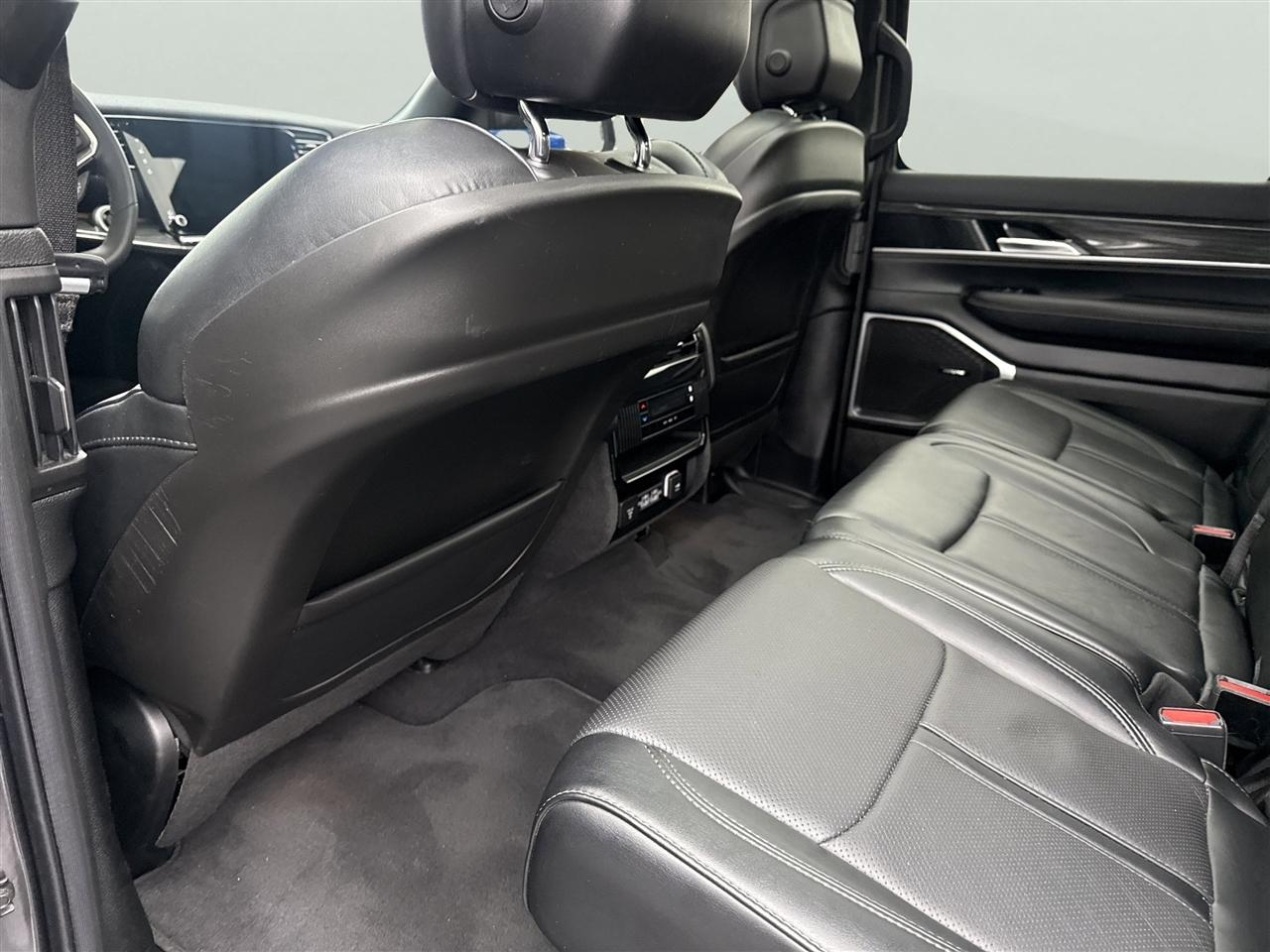 Jeep Wagoneer Series II 4x4 2022