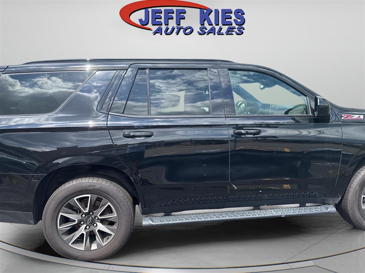 Chevrolet Tahoe 4WD 4dr Z71 2023